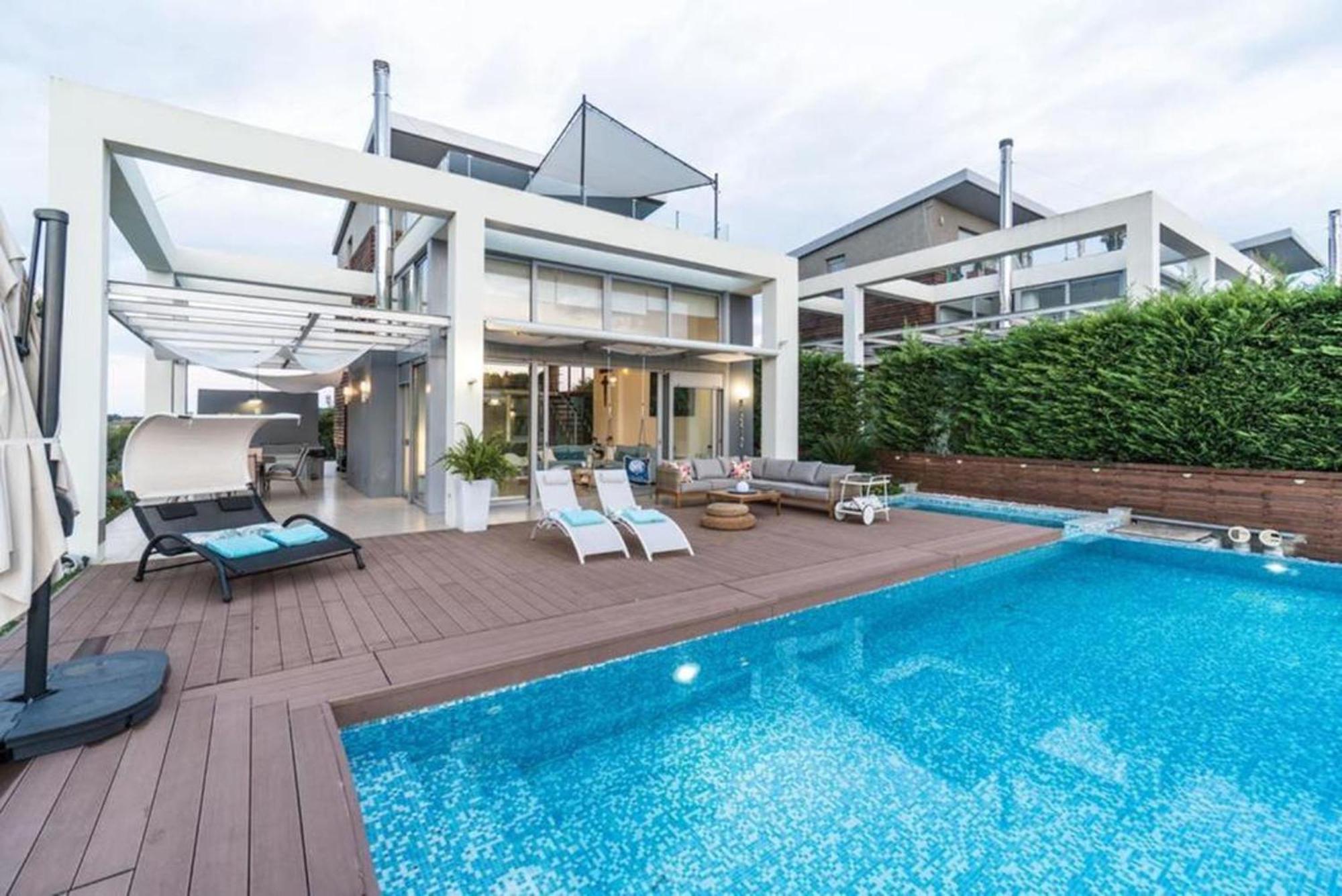 Island Villa Sani Sea View Екстер'єр фото